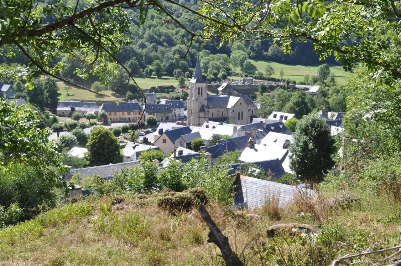 Maison tout confort pour votre séjour en famille Borderes-Louron Extérieur photo