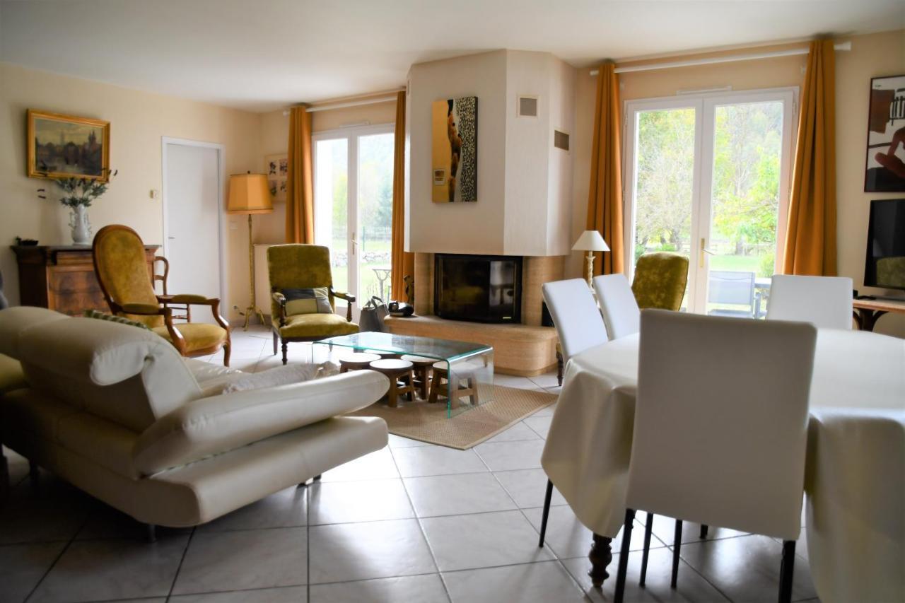 Maison tout confort pour votre séjour en famille Borderes-Louron Extérieur photo