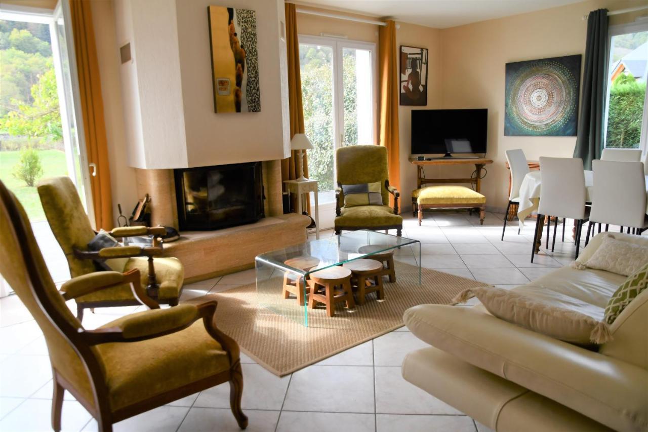 Maison tout confort pour votre séjour en famille Borderes-Louron Extérieur photo